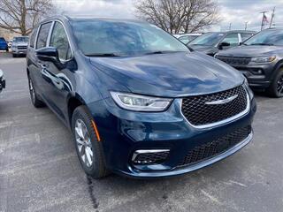 2023 Chrysler Pacifica for sale in Boardman OH