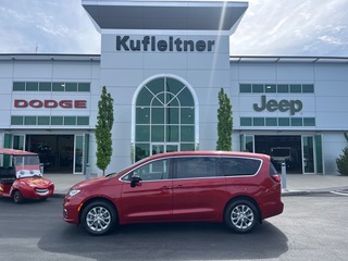 2025 Chrysler Pacifica