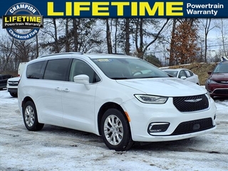 2021 Chrysler Pacifica for sale in Howell MI