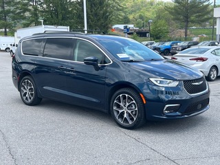 2022 Chrysler Pacifica