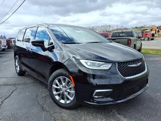 2026 Chrysler Pacifica for sale in Clarksville TN