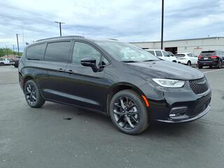 2026 Chrysler Pacifica for sale in Troy OH