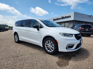 2025 Chrysler Pacifica for sale in Branford CT