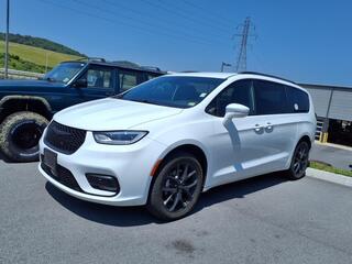 2021 Chrysler Pacifica