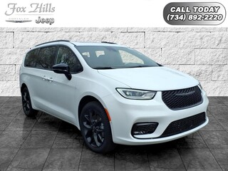 2026 Chrysler Pacifica for sale in Plymouth MI