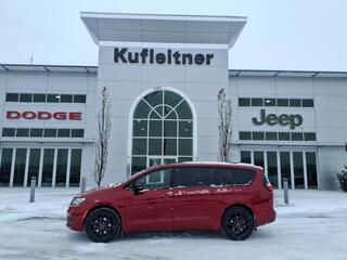 2026 Chrysler Pacifica