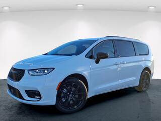 2026 Chrysler Pacifica for sale in Greenville SC