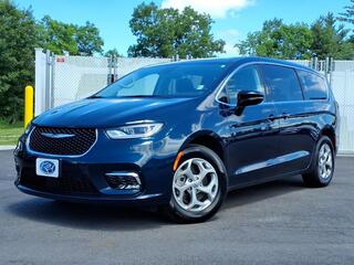 2024 Chrysler Pacifica for sale in Rochester NH
