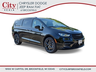 2026 Chrysler Pacifica