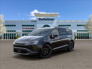 2027 Chrysler Pacifica
