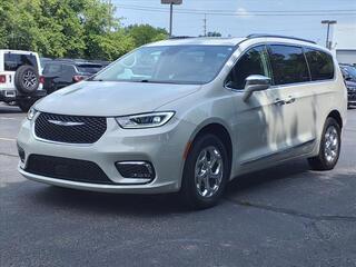 2021 Chrysler Pacifica for sale in Plymouth MI