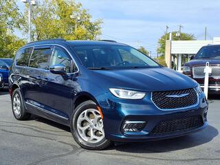 2022 Chrysler Pacifica