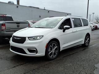 2026 Chrysler Pacifica