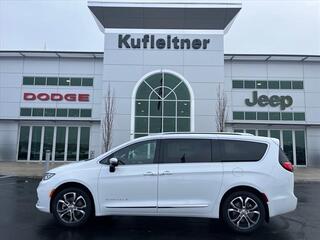 2025 Chrysler Pacifica for sale in Boardman OH