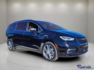 2026 Chrysler Pacifica for sale in Rochester NY