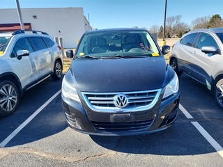 2012 Volkswagen Routan