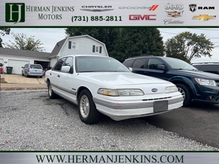 1992 Ford Crown Victoria