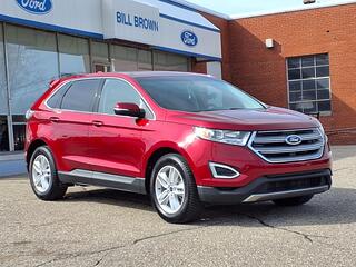 2016 Ford Edge