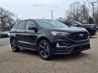 2023 Ford Edge for sale in Livonia MI