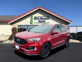 2021 Ford Edge