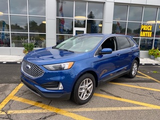 2023 Ford Edge