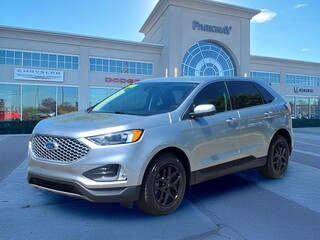 2023 Ford Edge