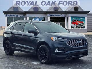 2023 Ford Edge
