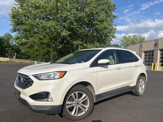 2020 Ford Edge