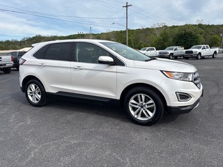 2017 Ford Edge