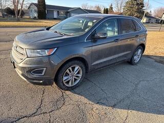 2016 Ford Edge