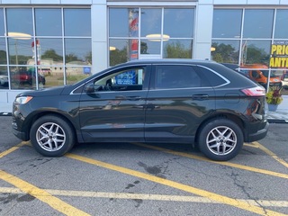 2023 Ford Edge