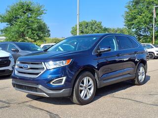2016 Ford Edge