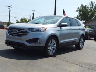 2021 Ford Edge