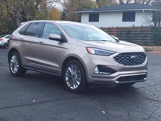 2021 Ford Edge