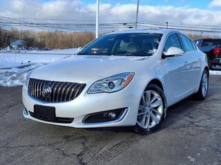 2017 Buick Regal for sale in Avon OH