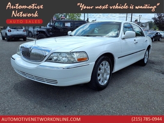 2011 Lincoln Town Car