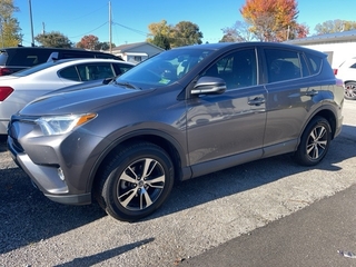 2018 Toyota RAV4 for sale in North Haven CT