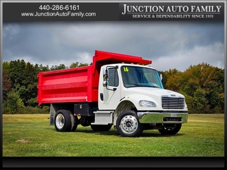 2016 Freightliner M2 106 MEDIUM