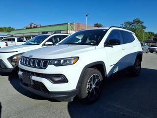 2024 Jeep Compass for sale in Fenton MO