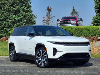 2025 Jeep Wagoneer S