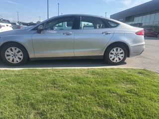 2020 Ford Fusion
