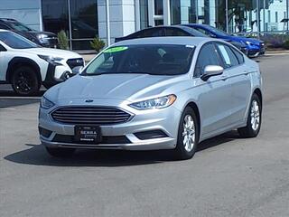 2017 Ford Fusion for sale in Savoy IL