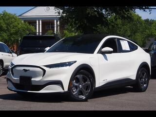 2022 Ford Mustang Mach-E