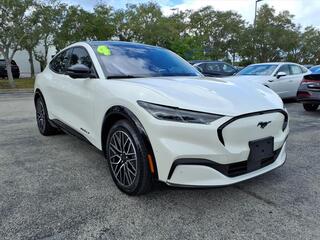 2024 Ford Mustang Mach-E
