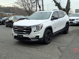2022 Gmc Terrain for sale in Smithtown NY
