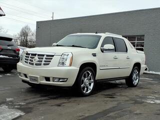 2013 Cadillac Escalade Ext for sale in Walled Lake MI