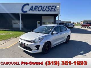 2022 Kia Rio for sale in Iowa City IA