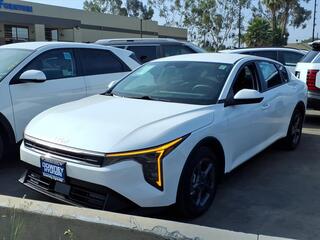 2025 Kia K4