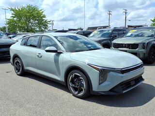 2026 Kia K4