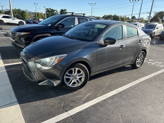 2017 Toyota Yaris Ia